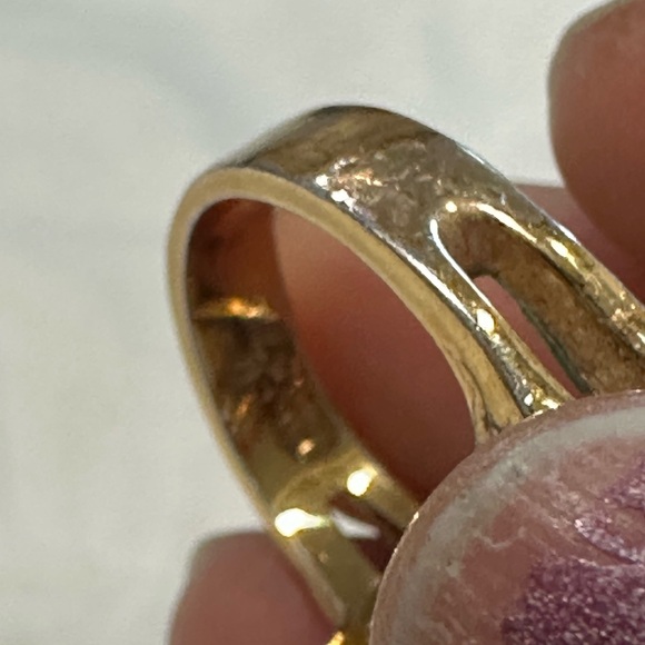 Vintage Lustrous Pearl and Crystal Accent Ring - Picture 5 of 15